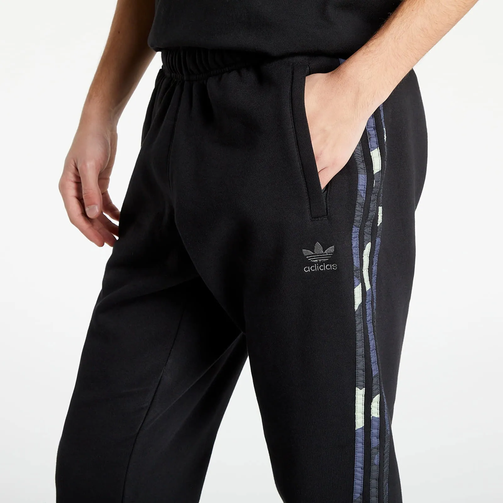 adidas Originals Camo Pants