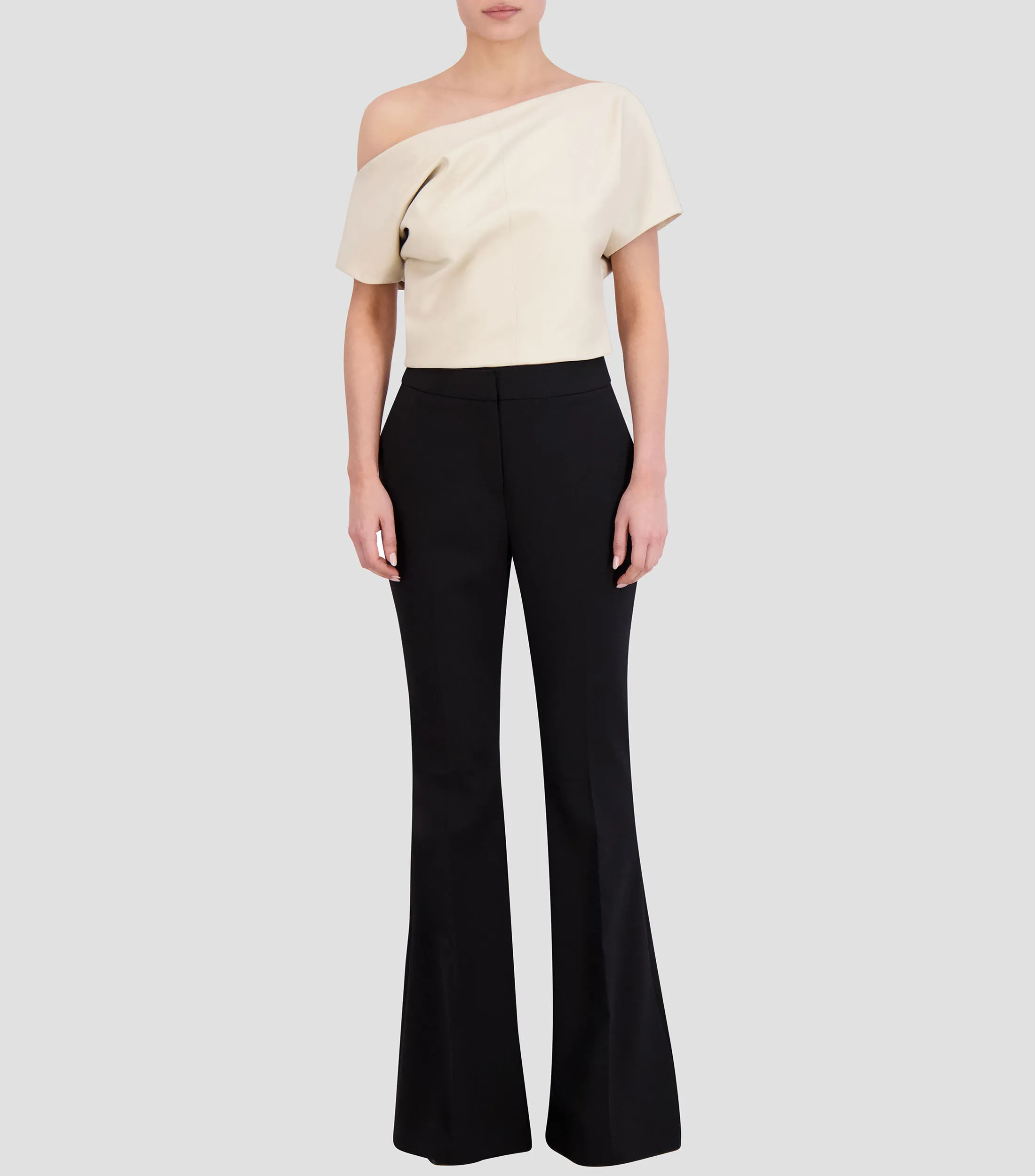 BCBGMAXAZRIA Blusa Manga Corta Mujer