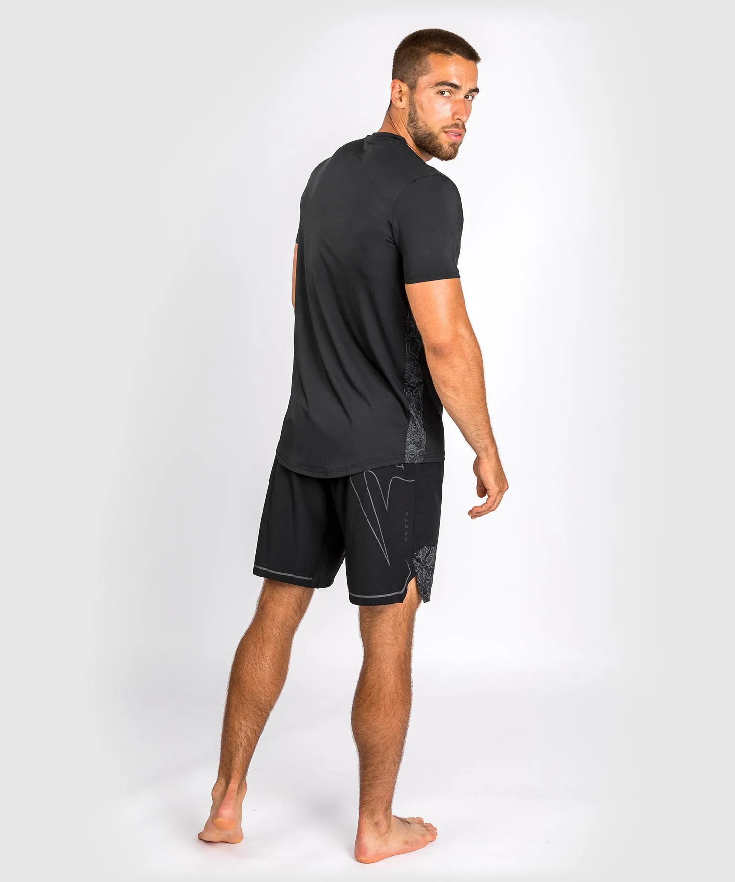 Camiseta Dry-Tech Venum Classic Evo -  Negro/Negro Reflectante