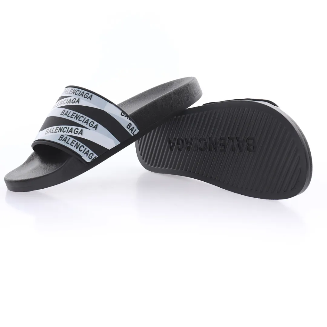 Chanclas Balenciaga SS21 New Collection