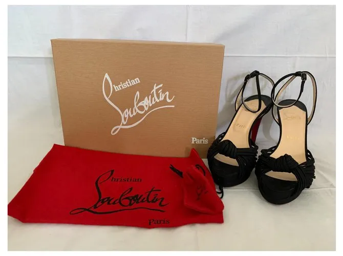 Christian Louboutin Sandalias altas de crepe de China negras Negro 