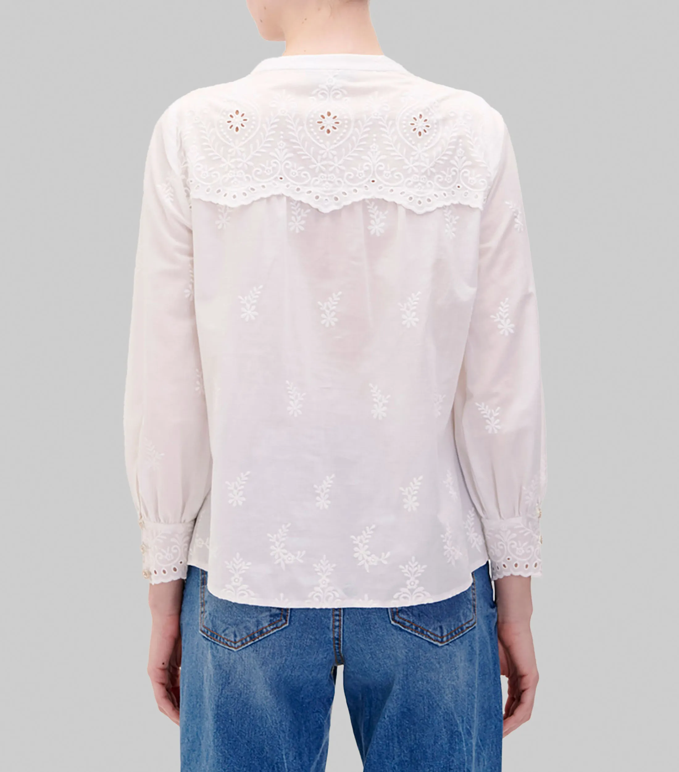 Julio Blusa Blanca Bordada Cuello Redondo Mujer