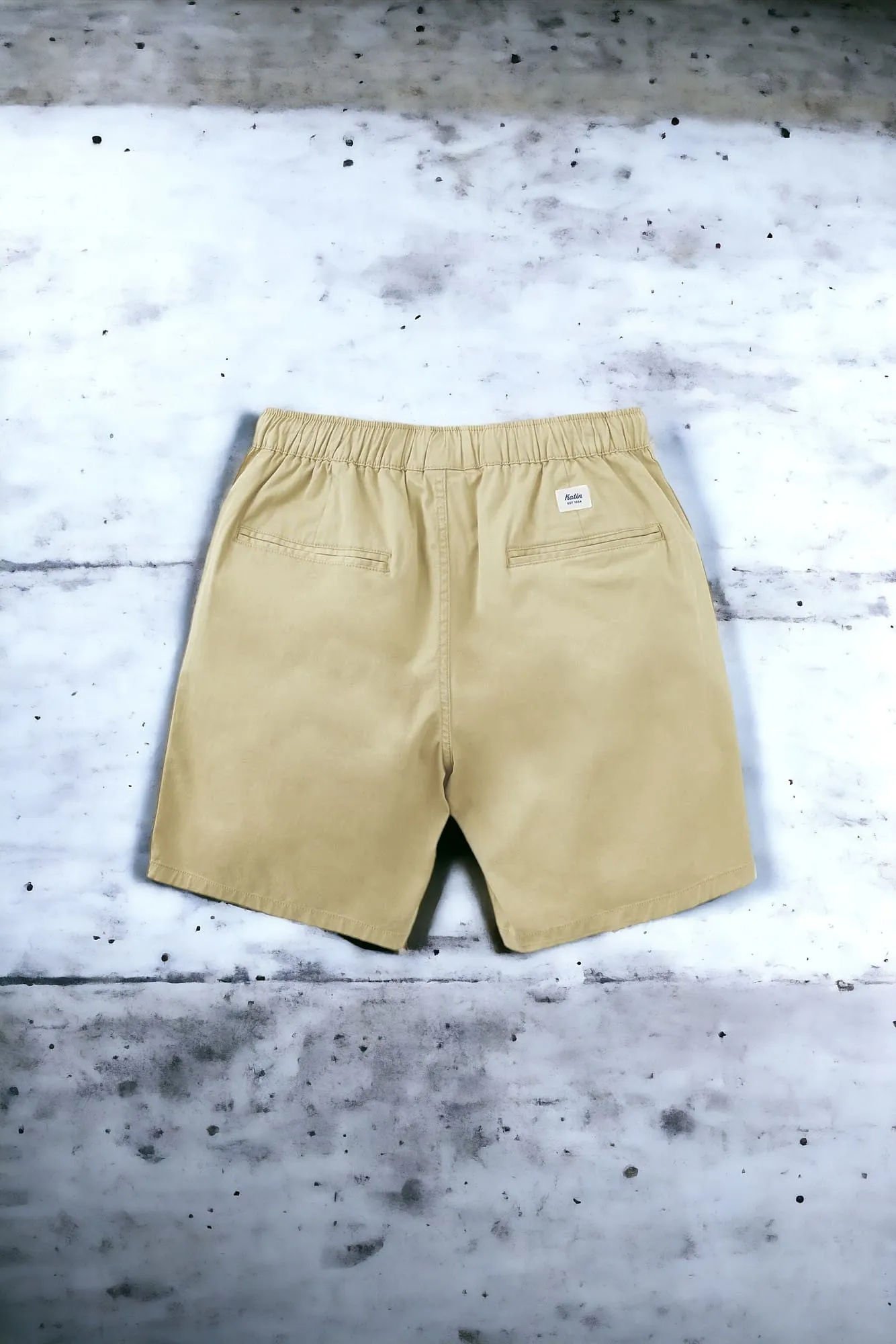 Katin – Pantalón corto Patio khaki