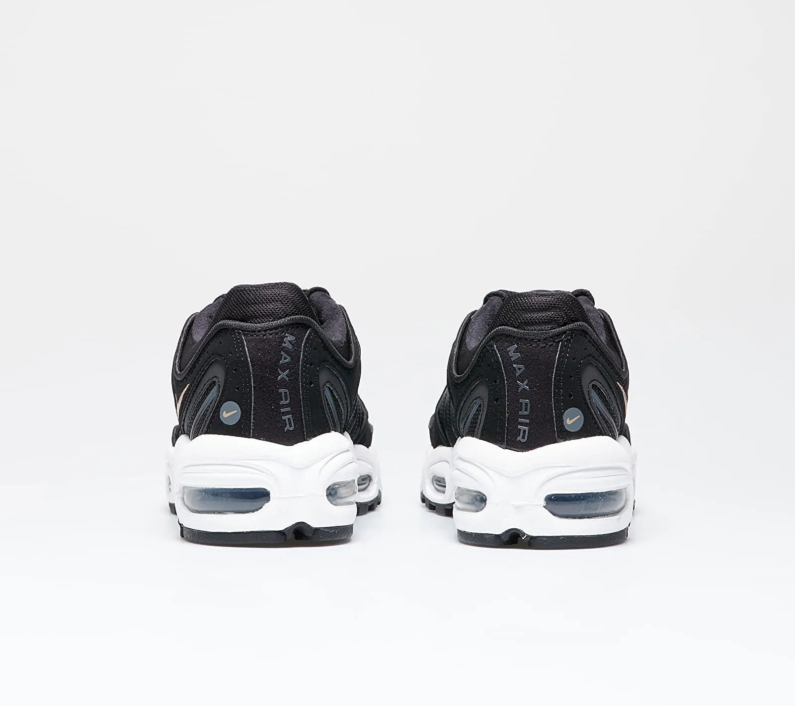 Nike Air Max Tailwind 4