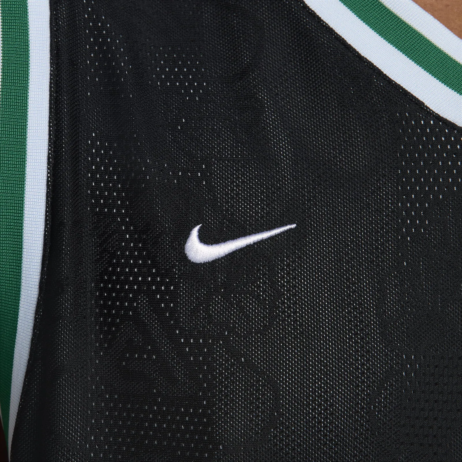 Nike Dri-FIT DNA Giannis