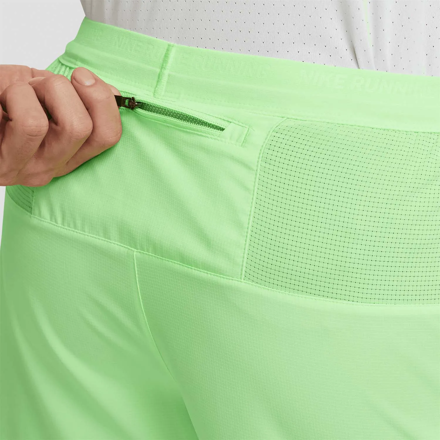 Nike Dri-FIT Stride 2 in 1 7in Shorts