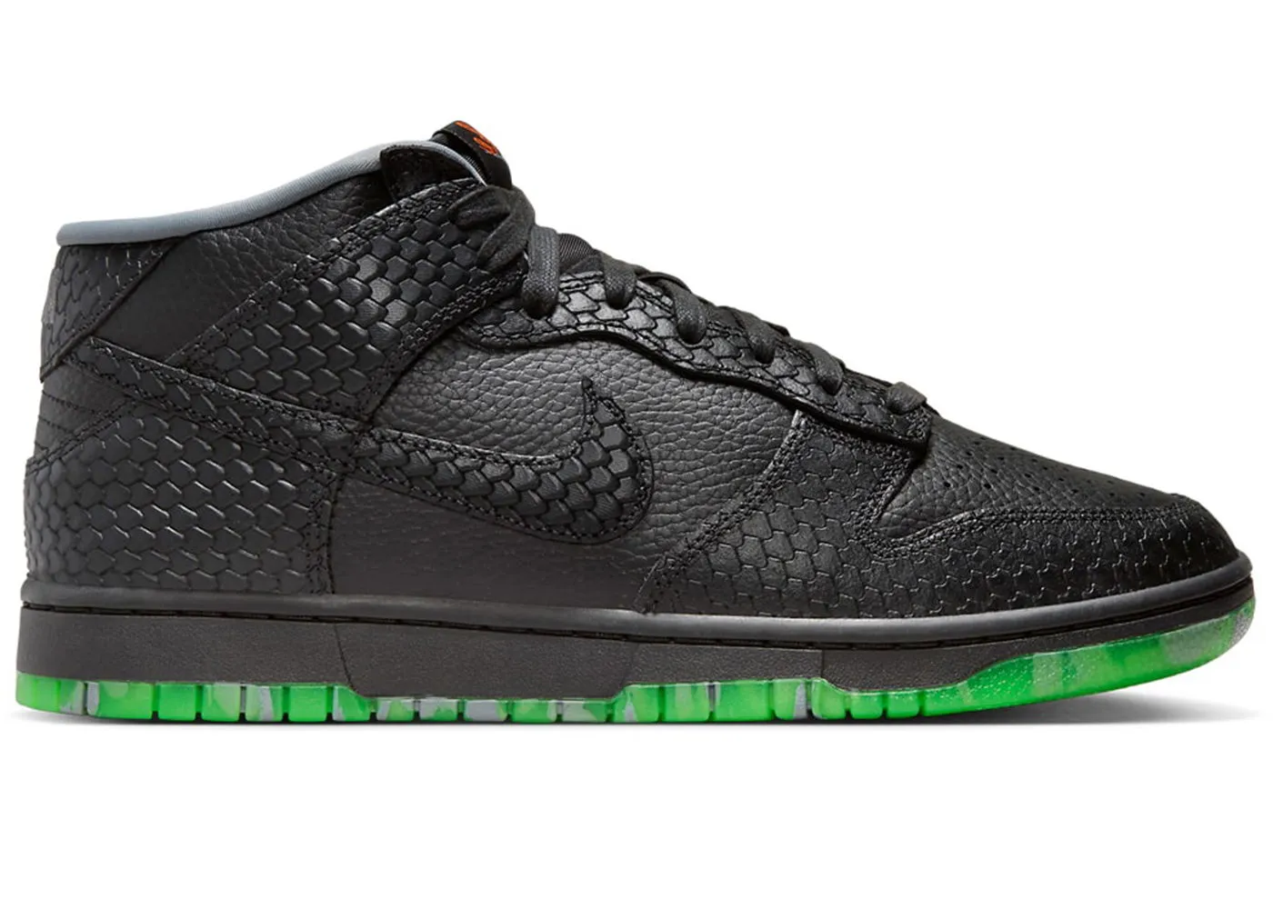 Nike Dunk Mid Premium Halloween Headless Horseman