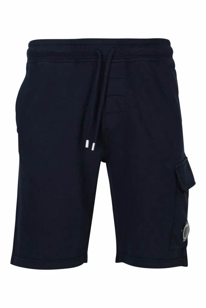 Pantalón de chándal corto azul oscuro estilo cargo con logo lente