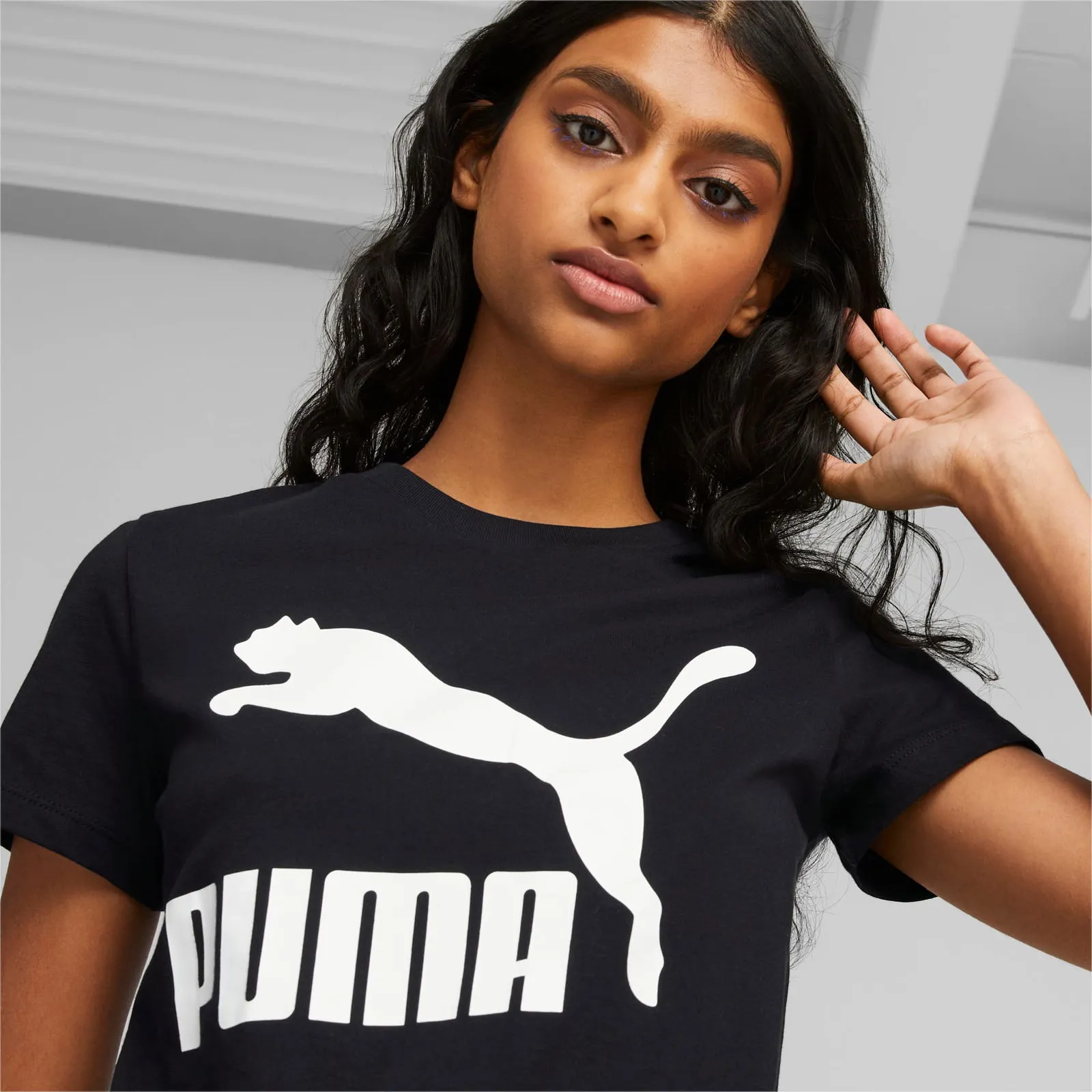 Puma Classics Logo T-Shirt