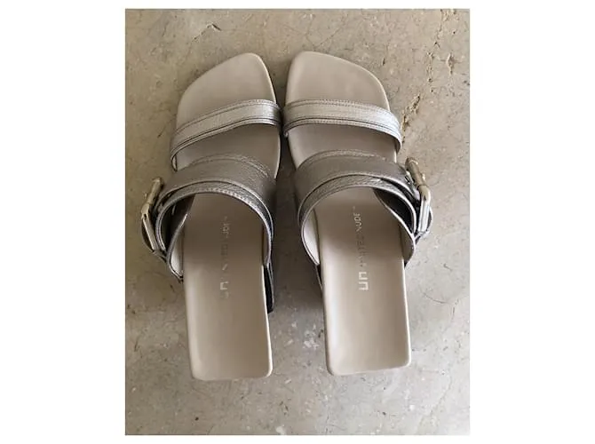 sandalias dorado claro Loop Buckle United Nude T. 37 Plata 