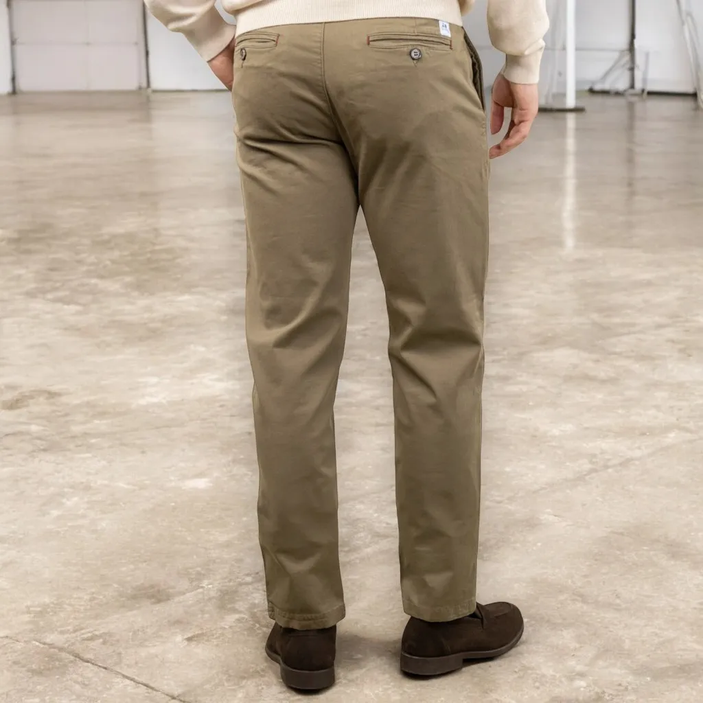 Scotta 1985 – Pantalón Steve chino khaki