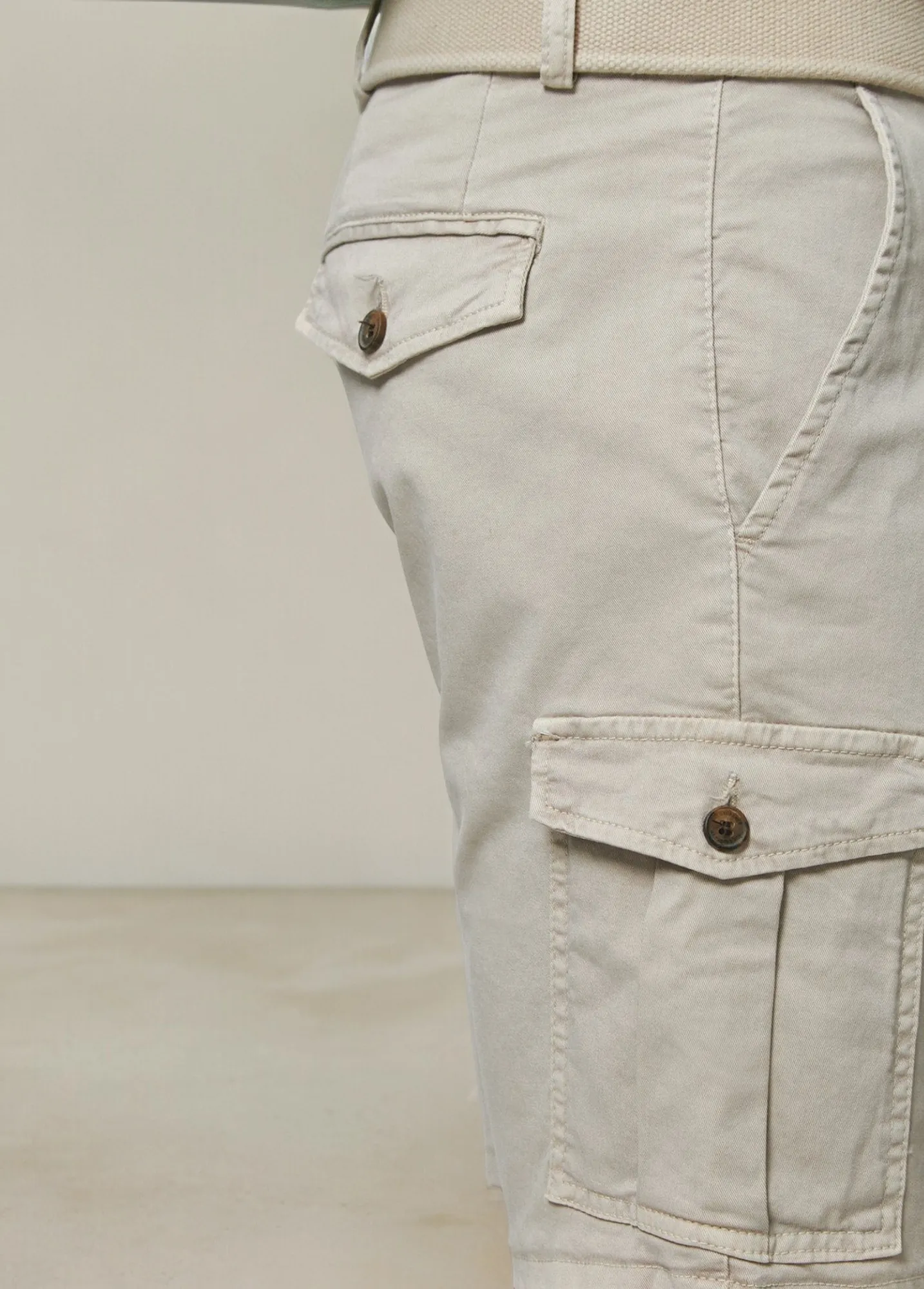 The Brubaker – Pantalón The bermuda cargo beige Seimeira