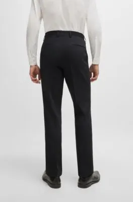 Traje slim fit de sarga elástica