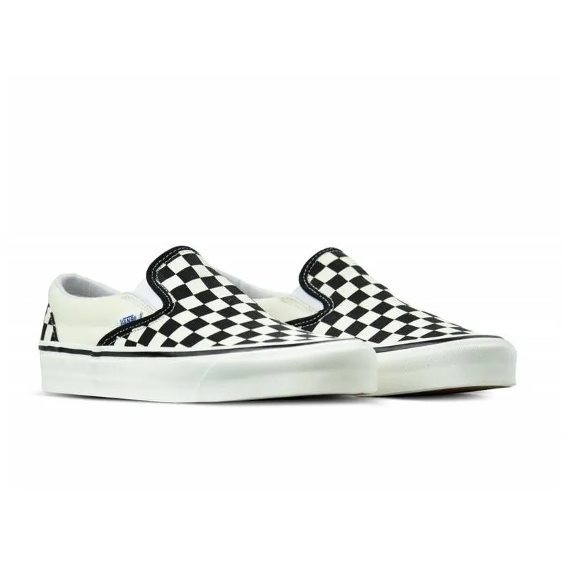 VANS CHECKERBOARD CLASSIC SLIP-ON 9