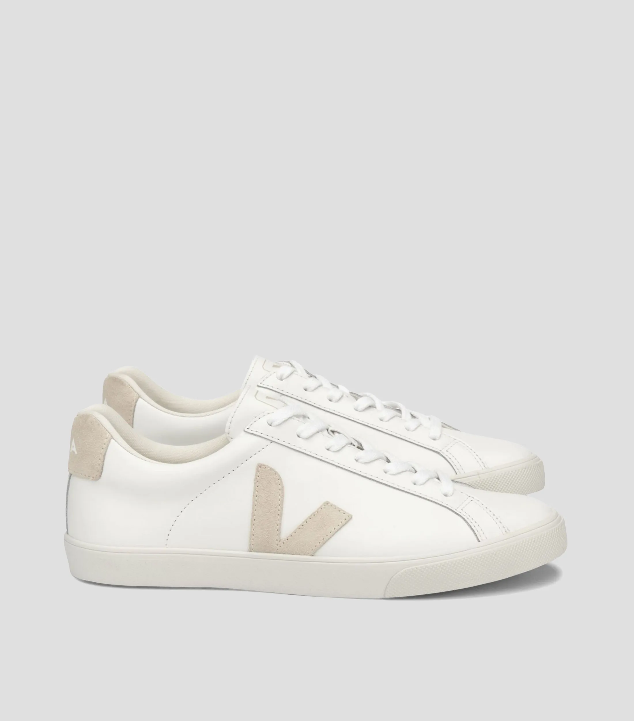 Veja Tenis casuales en piel Esplar Mujer