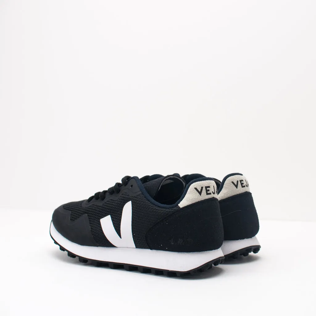 ZAPATILLA - VEJA - SDU RT B-MESH BLACK WHITE RT011346