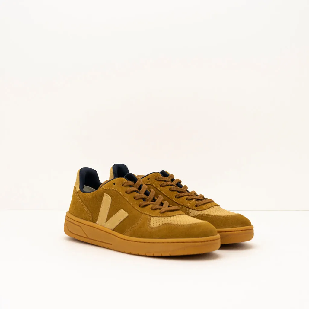 ZAPATILLA - VEJA - V-10 SUEDE CAMEL DESERT